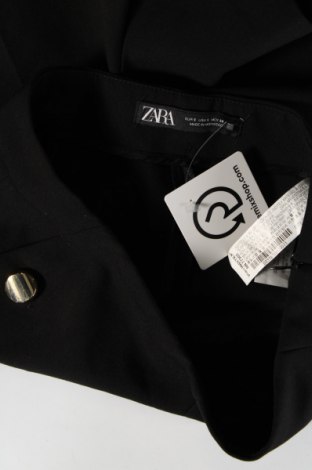 Γυναικείο κοντό παντελόνι Zara, Μέγεθος S, Χρώμα Μαύρο, Τιμή 27,70 €