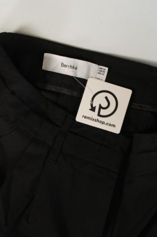 Dámské kalhoty  Bershka, Velikost XS, Barva Černá, Cena  367,00 Kč