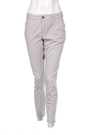 Pantaloni de femei H&M L.O.G.G., Mărime M, Culoare Gri, Preț 22,99 Lei