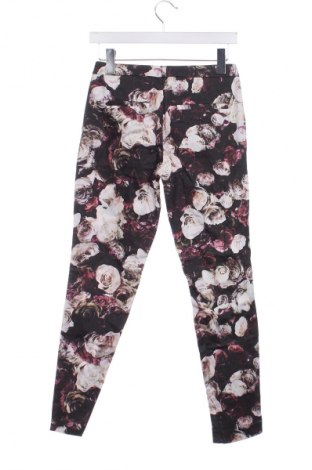 Pantaloni de femei Mohito, Mărime XS, Culoare Multicolor, Preț 73,98 Lei