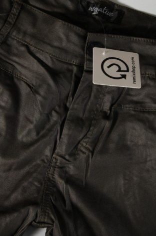 Damenhose Negative, Größe M, Farbe Grün, Preis € 14,83