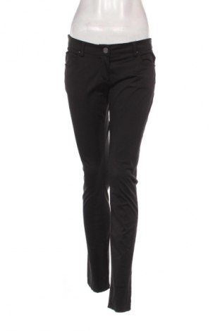 Pantaloni de femei Rinascimento, Mărime M, Culoare Negru, Preț 154,44 Lei