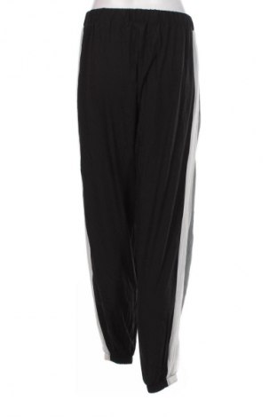 Pantaloni de femei SHEIN, Mărime L, Culoare Negru, Preț 95,99 Lei