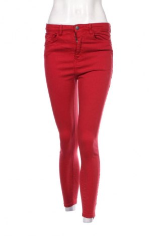 Damenhose Stradivarius, Größe M, Farbe Rot, Preis € 14,83