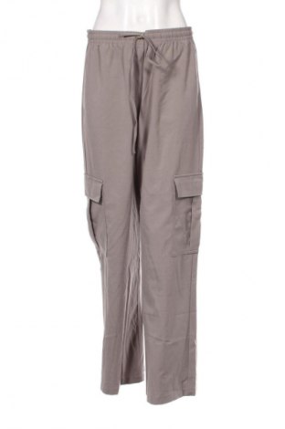 Damenhose Stradivarius, Größe L, Farbe Grau, Preis 14,83 €