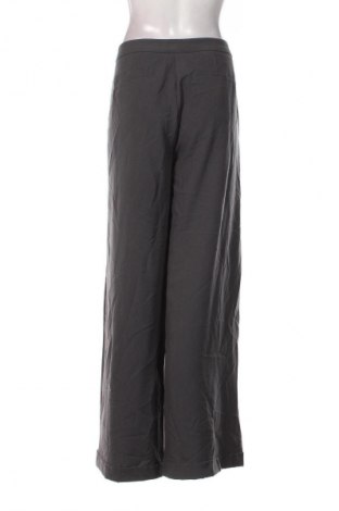 Pantaloni de femei Vero Moda, Mărime L, Culoare Gri, Preț 40,99 Lei