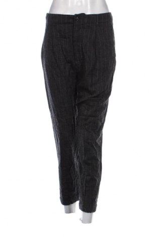 Pantaloni de femei Zara, Mărime S, Culoare Gri, Preț 31,99 Lei