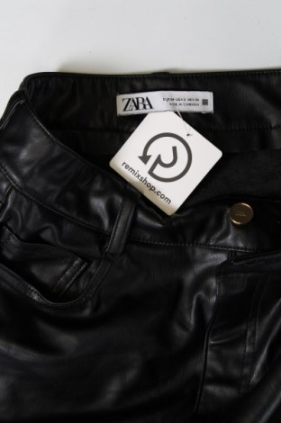 Pantaloni de femei Zara, Mărime XS, Culoare Negru, Preț 44,99 Lei