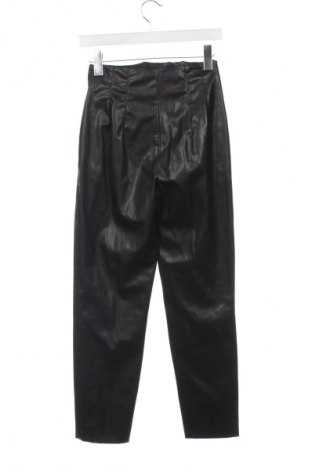 Pantaloni de femei Zara, Mărime XS, Culoare Negru, Preț 77,55 Lei