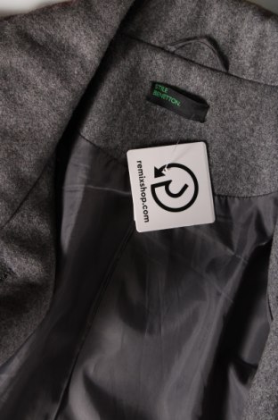 Dámsky kabát  United Colors Of Benetton, Veľkosť S, Farba Sivá, Cena  62,63 €