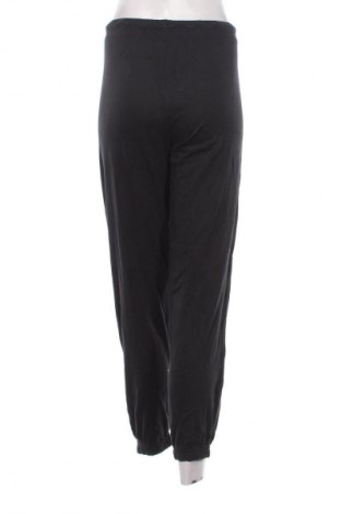 Pantaloni trening de femei Diadora, Mărime M, Culoare Negru, Preț 134,99 Lei