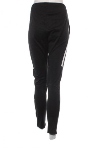 Pantaloni trening de femei Nike, Mărime M, Culoare Negru, Preț 134,99 Lei