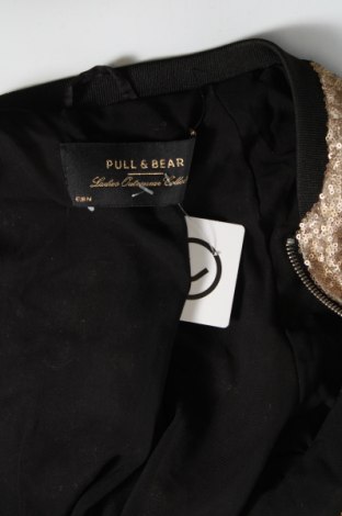 Дамско яке Pull&Bear, Размер M, Цвят Златист, Цена 21,99 лв.