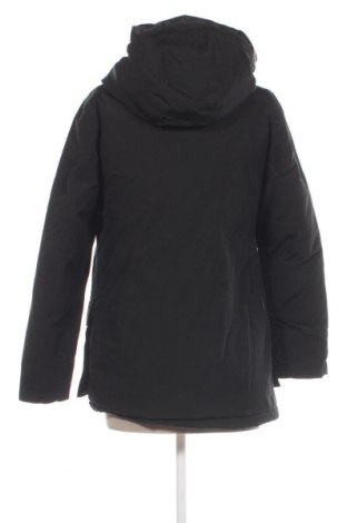 Dámska bunda  Woolrich, Veľkosť M, Farba Čierna, Cena  104,95 €