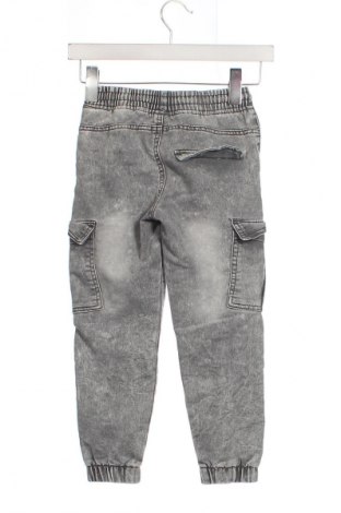 Kinderjeans, Größe 5-6y/ 116-122 cm, Farbe Grau, Preis € 14,99