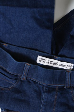 Dziecięce jeansy Denim Co., Rozmiar 12-13y/ 158-164 cm, Kolor Niebieski, Cena 46,99 zł