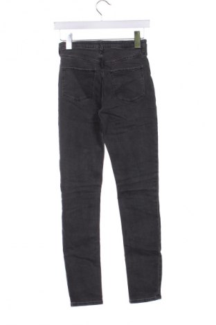 Kinderjeans H&M, Größe 15-18y/ 170-176 cm, Farbe Grau, Preis 4,99 €