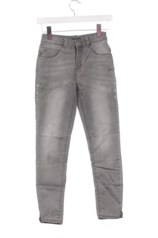 Kinderjeans Reserved, Größe 11-12y/ 152-158 cm, Farbe Grau, Preis 4,99 €