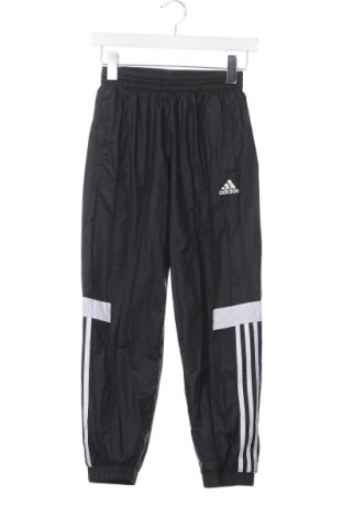 Gyerek sport nadrág Adidas, Méret 10-11y / 146-152 cm, Szín Fekete, Ár 5 174 Ft