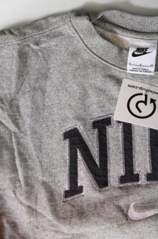 Herren Shirt Nike, Größe S, Farbe Grau, Preis 28,99 €