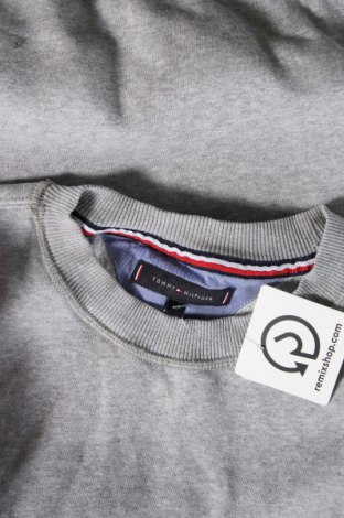 Pánské tričko  Tommy Hilfiger, Velikost L, Barva Šedá, Cena  719,00 Kč