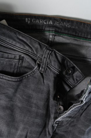 Herren Jeans Garcia, Größe M, Farbe Grau, Preis € 33,99