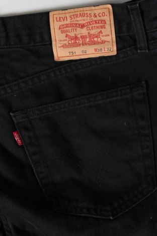 Мъжки дънки Levi's, Размер L, Цвят Черен, Цена 74,87 лв.