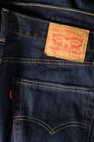 Pánske džínsy  Levi's, Veľkosť M, Farba Modrá, Cena  42,95 €