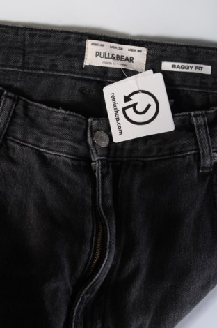 Pánské džíny  Pull&Bear, Velikost XL, Barva Šedá, Cena  329,00 Kč