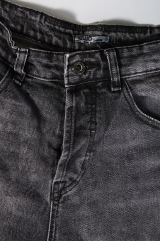 Ανδρικό τζίν Y.Two Jeans, Μέγεθος S, Χρώμα Γκρί, Τιμή 24,49 €