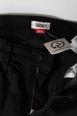 Pantaloni de bărbați Hilfiger Denim, Mărime L, Culoare Negru, Preț 124,99 Lei