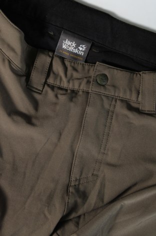 Pantaloni de bărbați Jack Wolfskin, Mărime M, Culoare Verde, Preț 180,99 Lei