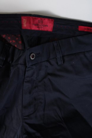 Herrenhose Teodor, Größe XL, Farbe Blau, Preis € 24,55