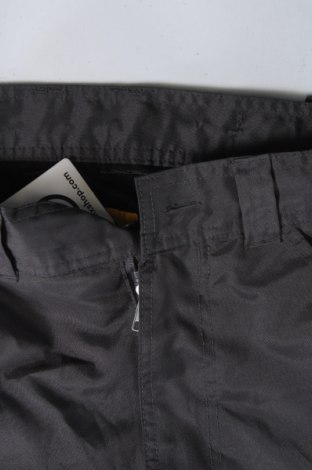 Herrenhose für Wintersport, Größe XS, Farbe Grau, Preis € 53,99