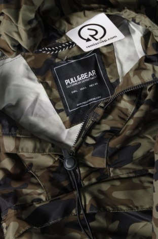 Férfi dzseki Pull&Bear, Méret L, Szín Sokszínű, Ár 6 199 Ft