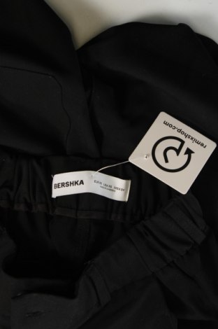 Nadrágszoknya Bershka, Méret XS, Szín Fekete, Ár 3 800 Ft