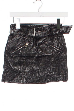 Fustă Bershka, Mărime XS, Culoare Negru, Preț 62,99 Lei