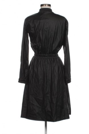 Kleid, Größe M, Farbe Schwarz, Preis 27,67 €