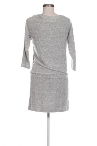 Kleid A-K-R-I-S-, Größe L, Farbe Grau, Preis 137,99 €