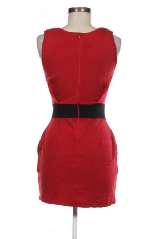 Kleid Ax Paris, Größe M, Farbe Rot, Preis € 10,99