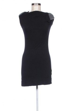 Kleid Ax Paris, Größe S, Farbe Schwarz, Preis € 10,99