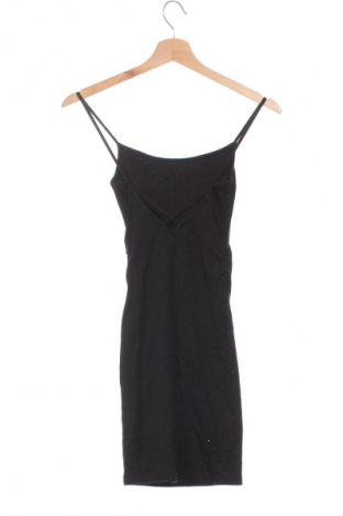 Kleid Bershka, Größe XS, Farbe Schwarz, Preis 7,99 €