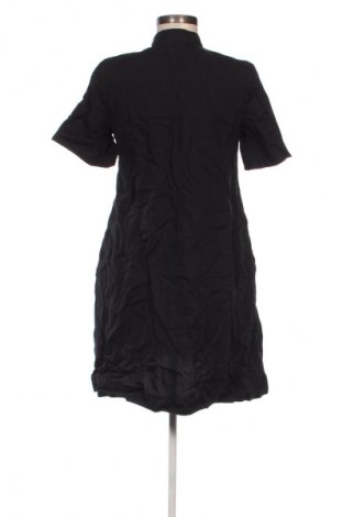 Kleid Edc By Esprit, Größe XS, Farbe Schwarz, Preis 23,99 €