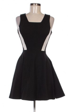 Kleid French Connection, Größe S, Farbe Schwarz, Preis 57,49 €