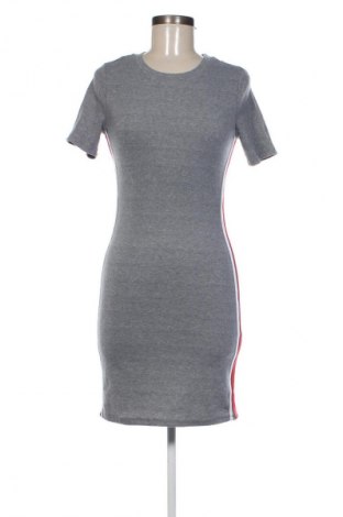 Kleid H&M Divided, Größe M, Farbe Grau, Preis € 20,49