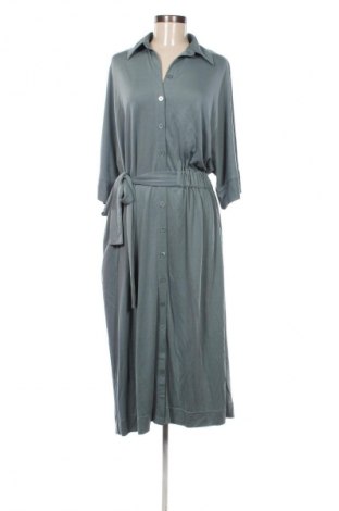 Kleid Masai, Größe M, Farbe Grau, Preis 33,99 €