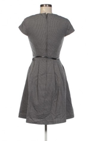 Kleid Orsay, Größe S, Farbe Grau, Preis 12,99 €