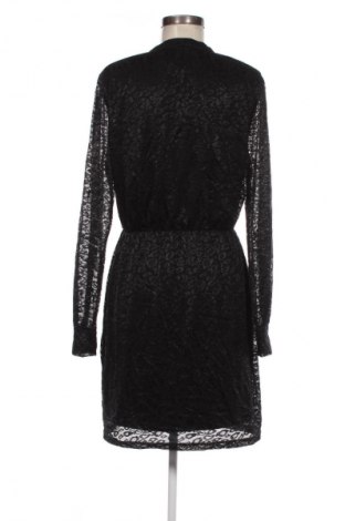 Kleid Sisters Point, Größe M, Farbe Schwarz, Preis 7,99 €