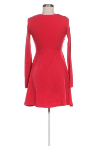 Kleid Terranova, Größe M, Farbe Rot, Preis € 14,83