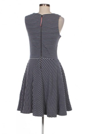 Kleid Tommy Hilfiger, Größe M, Farbe Mehrfarbig, Preis 71,99 €